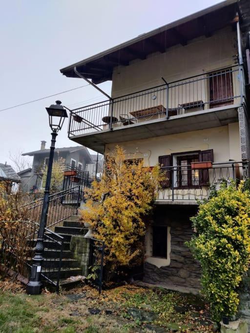 The Golden Eagle - Chalet A Champdepraz Villa Aosta Bagian luar foto